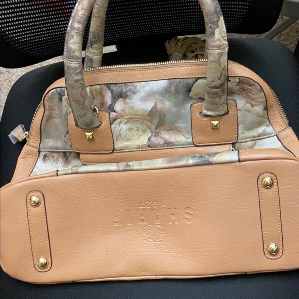 Beautiful new leather floral printed satchel.